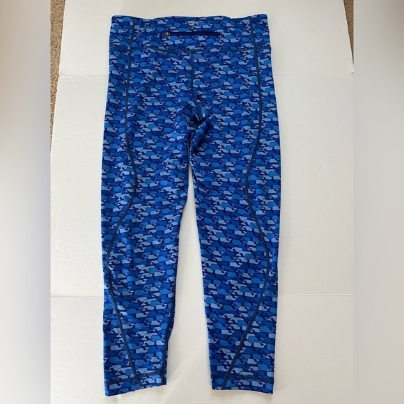 Vineyard Vines Performance Whale Outline Blue Printed Leggings Cropped Size Med - Picture 2 of 9